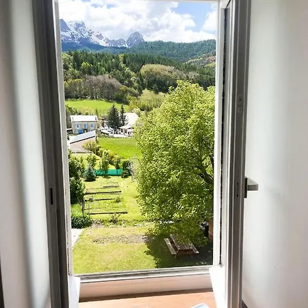 Neufs - Coeur De - Parking Prive *